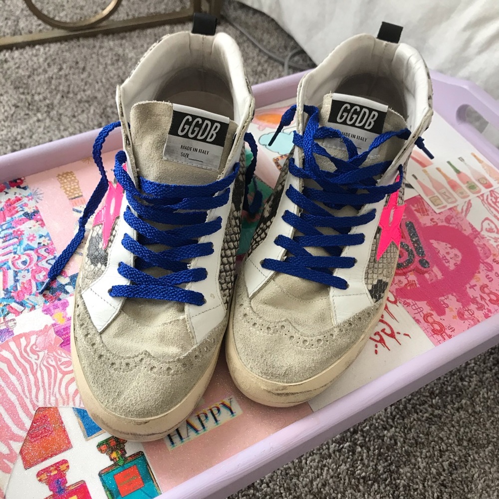 Size 41 snake midstars!